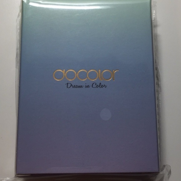 ✨3 for $15✨Rainbow Sparkle Makeup Brush - Picture 7 of 8